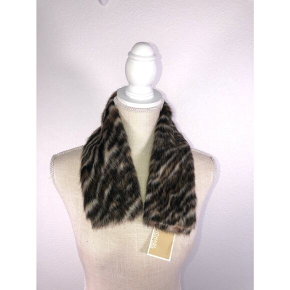 Michael Kors Faux Fur Animal Print Collar Neck Warmer - OS - Picture 1 of 3